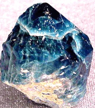 /apatite2.jpg - 40402 Bytes